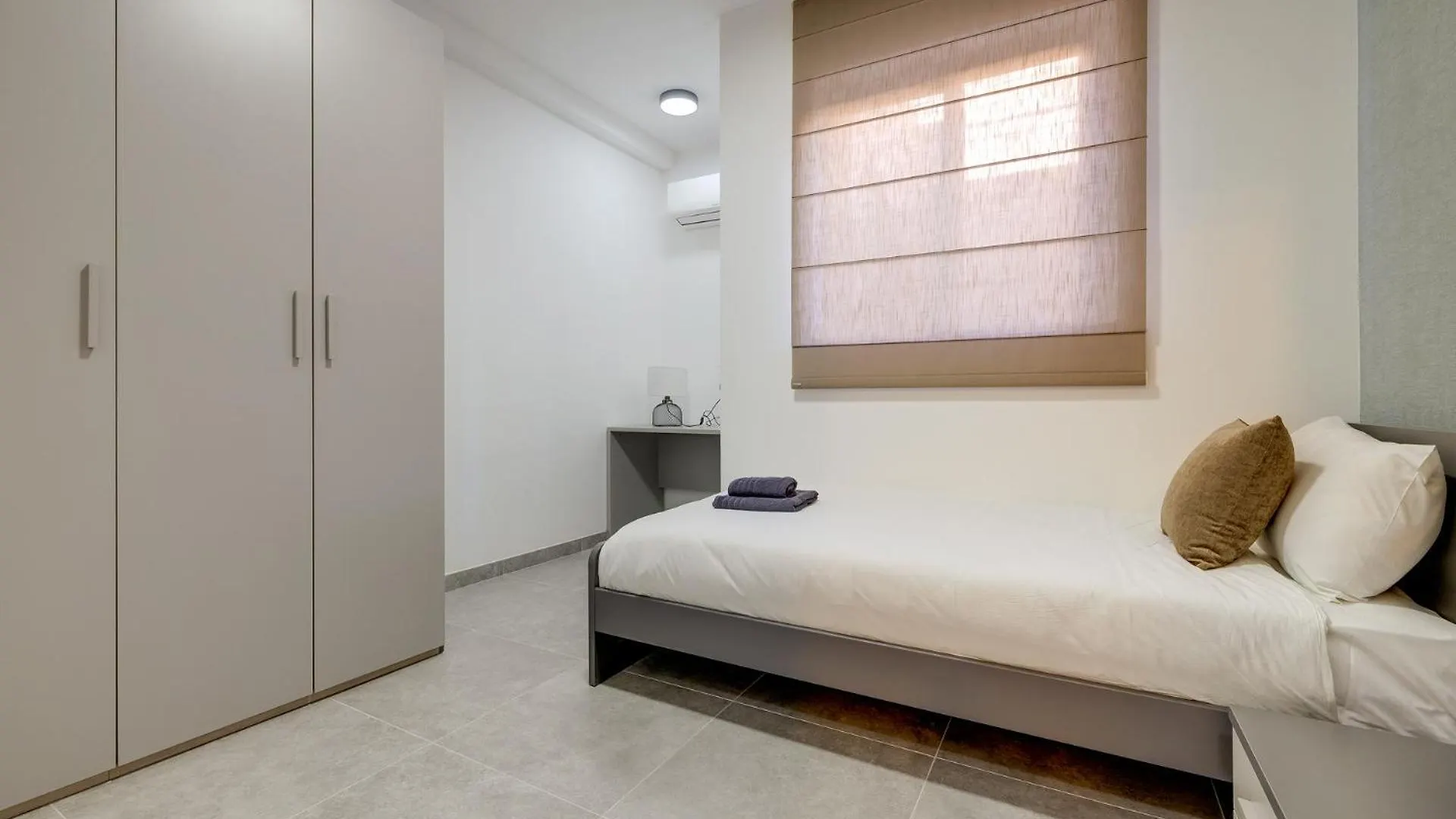 Апартаменты Urban Oasis 3Br Duplex In A Prime Location San Gwann